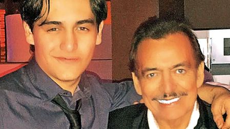 La familia busca evitar que existan dos procesos sucesorios paralelos.
