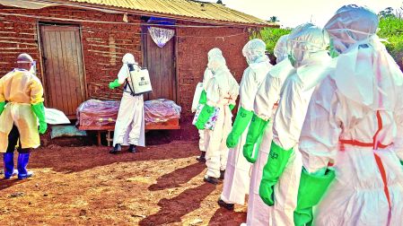 Hay 101 casos confirmados de ébola en RDC, con 10 decesos, pero la OMS sospecha que podrían ser 900 contagiados.