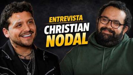 En el episodio 436 de “¿Qué es la música?” platiqué con Christian Nodal sobre uno de los momentos más importantes y personales de su carrera. Hablamos de su nuevo álbum “Bandera Blanca”, del regreso a su esencia musical y de cómo ha cambiado su forma de ver la fama, el éxito y la vida después de prácticamente 10 años de carrera.

Christian abrió su corazón para hablar sobre salud mental, ansiedad, terapia, presión mediática, dinero, traiciones, el desgaste emocional de la industria y la importancia de rodearse de un buen equipo. También platicamos sobre el proceso creativo detrás de sus canciones, cómo utiliza inteligencia artificial como herramienta dentro del estudio, la diferencia entre tocar en palenques y arenas, su amor por el rock, su colaboración con Maná y el impacto que artistas como Marc Anthony han tenido en su vida.

Además hablamos sobre redes sociales, la mentira detrás de muchos sold outs, la dificultad real de vivir de la música, el desamor como motor creativo y cómo ha aprendido a lidiar con la opinión pública mientras intenta mantener intacta su capacidad de asombro.

Un episodio profundamente humano, vulnerable y honesto sobre lo que realmente significa vivir de la música.

#ChristianNodal #BanderaBlanca #QueEsLaMusica #JavierPaniagua #MusicaMexicana #SaludMental #Desamor #IndustriaMusical #Mariachi #MusicaRegional #MarcAnthony #Mana #Rock #InteligenciaArtificial #Ansiedad #Terapia #Exito #Fama #Compositor #Cantautor #Palenques #Conciertos #PodcastDeMusica #ChristianNodalPodcast #Musicos #MusicBusiness #LatinMusic #NuevoAlbum #MusicaRegionalMexicana #Songwriter
