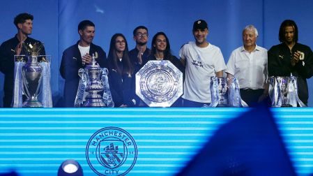 El Manchester City le dedicó una emotiva despedida a Pep Guardiola
