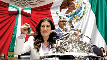 Kenia López, diputada presidenta de la Cámara de Diputados.