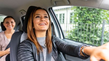 Uber mujeres: ¿Cómo elegir que te lleve una conductora en la app?