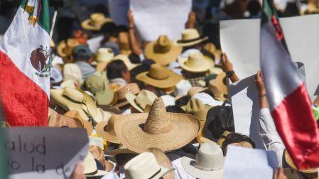 Integrantes del denominado Movimiento del Sombrero