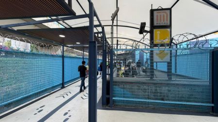 En cuanto a la bahía de la Terminal 2, ya se encuentra dando servicio, pero los trabajos aún no concluyen