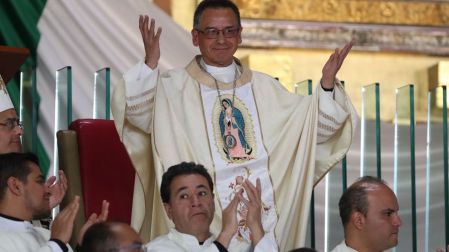 El regreso de Monseñor Efraín cardenal Carlos Aguiar