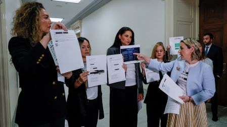 Pam Bondi compareció ante un comité de la Cámara de Representantes para responder sobre el caso Epstein.