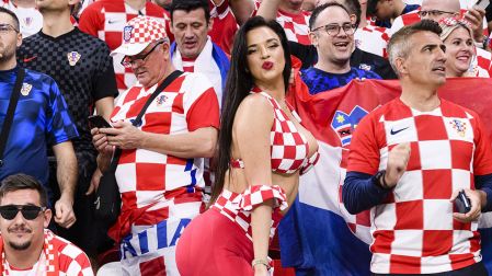 Ivana Knoll, la bella aficionada del Mundial, cautivó la mirada de los aficionados