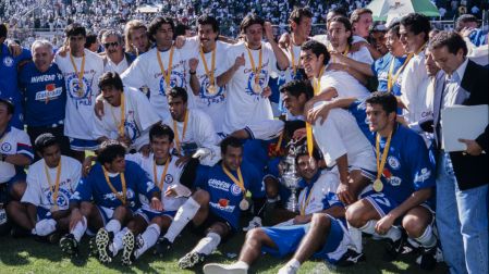 Cruz Azul sólo conquistó el Invierno 97 con Guillermo Alvarez como presidente<br><br>durante el partido Leon vs Cruz Azul, correspondiente a la Gran Final del Torneo Invierno 1997 de la primera division del Futbol Mexicano, en el Estadio Leon Nou Camp, el 07 de Diciembre de 1997.