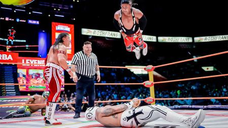 La lucha semifinal del Domingo Familiar del CMLL, será un triangular de Parejas