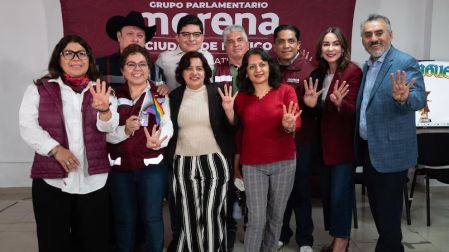 El partido Morena durante el anuncio de La Chilanguera, una conferencia dominical.