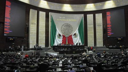 Cada Comité seleccionará, conforme a los criterios definidos por la Comisión Coordinadora, a las personas mejor evaluadas.