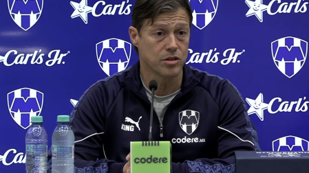 Matías Almeyda en su presentación con los Rayados de Monterrey