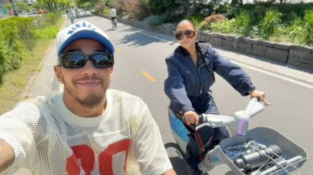 La empresaria compartió fotografías que muestran al piloto cada vez más presente en su vida cotidiana.
