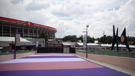 Vecinos de Santa Úrsula ofrecen estacionamiento para partidos en el Estadio Ciudad de México desde 400 hasta 2 mil 500 pesos.