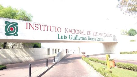 Los casos sospechosos de ébola serán trasladados a al Centro Nacional de Investigación y Atención de Quemados (CENIAQ), del Instituto Nacional de Rehabilitación para su evaluación.