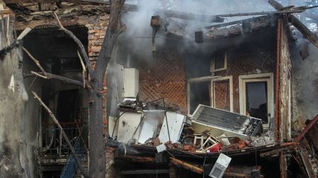 Kiev y Dnipró fueron blanco de la ofensiva rusa con drones y misiles en la madrugada del martes.