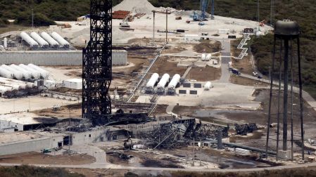 Explosión del cohete New Glenn daña gravemente la plataforma de Blue Origin en Cabo Cañaveral.