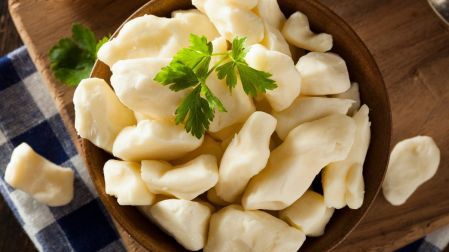 Receta de poutine canadiense