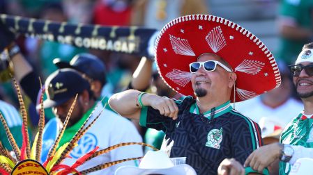 Un mexicano debe ahorrar 4 meses de su sueldo para estar presente en el Mundial 2026.