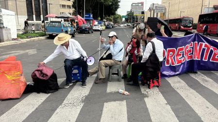 Los comerciantes iniciaron el bloqueo a las 8 de la mañana