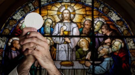 ¿Qué es el Corpus Christi y por qué se hacen procesiones?
