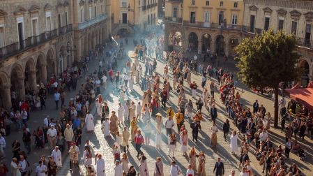 ¿Qué es el Corpus Christi y por qué se hacen procesiones?