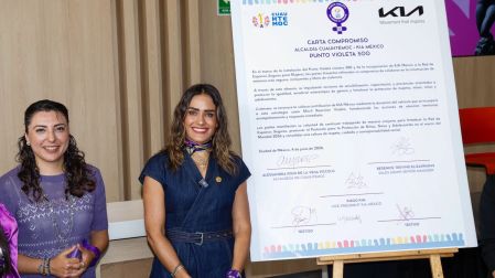Ciudad de Mexico.04 junio 2026.KIA Campus CDMX.La alcaldesa Alessandra Rojo de la Vega llevo a cabo la instalacion del Punto Violeta numero 500. La acompanaron, Sehyun Park, CX, OW & DD Executive Advisor KIA Mexico, y Berenice Trevino, Sales Admin Senior Manager KIA Mexico.Foto: Eduardo Jimenez Fernandez / @LaloJimenezF22