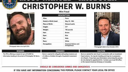 Cartel de búsqueda del FBI con fotografías de Christopher W. Burns e información sobre la investigación por presunto fraude financiero.