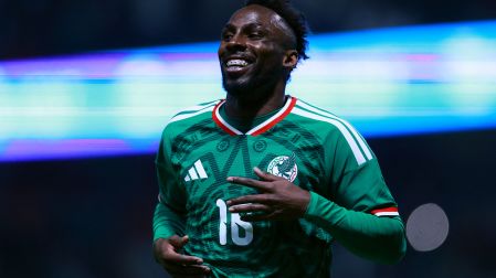 Julian Quiñoñes siente que puede aportar grandes cosas a la delantera mexicana en el Mundial 2026.