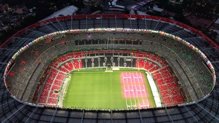 La FIFA piensa en una ceremonia de los himnos nacionales que sea inmersiva