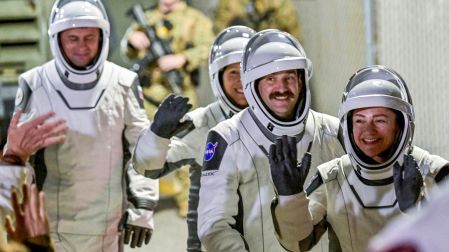 El módulo ruso Zvezda vuelve a presentar fallas y obliga a medidas de emergencia en órbita.