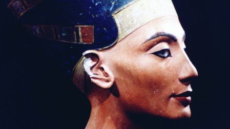 El famoso busto descubierto en 1912 convirtió a Nefertiti en un ícono mundial.