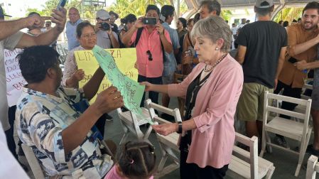Semarnat descarta Área Natural Protegida en Mahahual