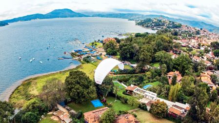 Valle de Bravo es un pueblo mágico del Estado de México.