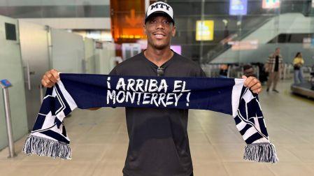 Martial no pudo demostrar su calidad en la escuadra de Rayados