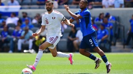 La selección de Qatar espera conseguir su primera victoria en un Mundial