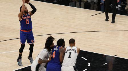 Knicks lidera la serie ante Spurs