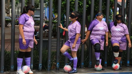 ciudad de mexico 06 de junio de 2026 entrevista y entrenamiento jugadaras futbol ciego ellas juegan México dice voy futbol rrrapido en el deportivo parque la moderna