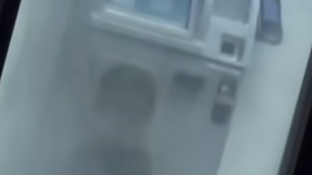 Supuesto niño 'fantasma' en cajero de la CFE.