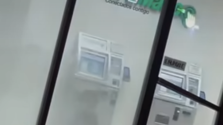 Supuesto niño 'fantasma' en cajero de la CFE.