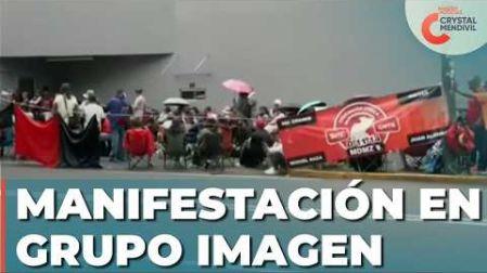 Mientras que comerciantes de diversos giros en la Ciudad de México exigen que los manifestantes los dejen trabajar.
Visita nuestro sitio web: http://www.imagentv.com
No te pierdas Imagen Noticias con Crystal Mendivil de lunes a viernes en punto de las 2:00 pm por Imagen Televisión.
Síguenos en nuestras redes
Instagram:
https://www.instagram.com/imagentvnoticias/
https://www.instagram.com/imagentvmex/
TikTok:
https://www.tiktok.com/@imagennoticias
X:
@ImagenNoticias_ https://twitter.com/ImagenNoticias_
@ImagenTVMex https://twitter.com/ImagenTVMex
Facebook:
https://www.facebook.com/ImagenTVNoticias