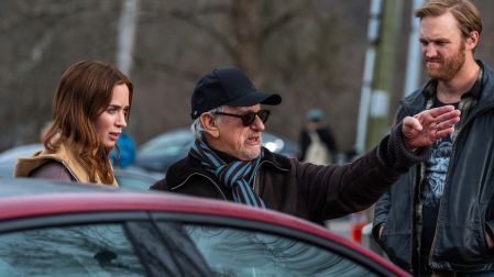 L to R: Emily Blunt, Director Steven Spielberg, and Wyatt Russell on the set of DISCLOSURE DAY, directed by Steven Spielberg.