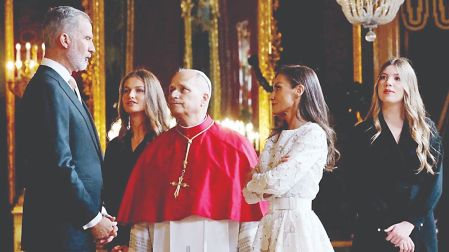Reunión del papa León XIV y el presidente del Gobierno español, Pedro Sánchez.