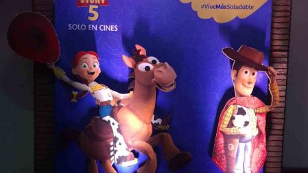 Menú temático de Toy Story 5