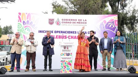 Banderazo de salida en el CETRAM Chapultepec