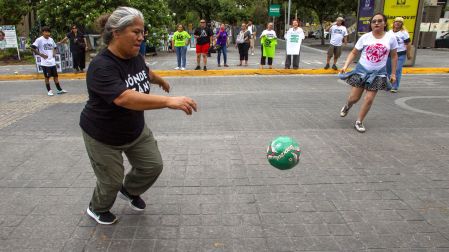 Familiares de personas desaparecidas participaron en un partido de futbol