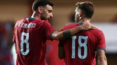 Jugadores de la Selección de Portugal celebrando su gol