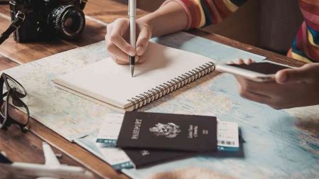 Apps y páginas para planear un viaje gratis
