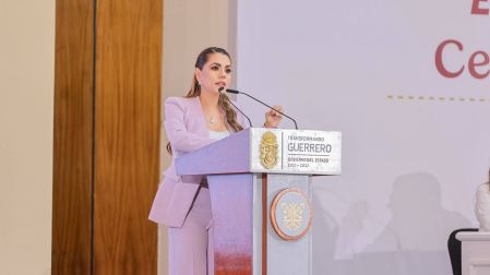 Evelyn Salgado