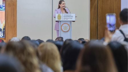 Evelyn Salgado